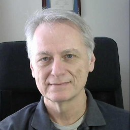 André